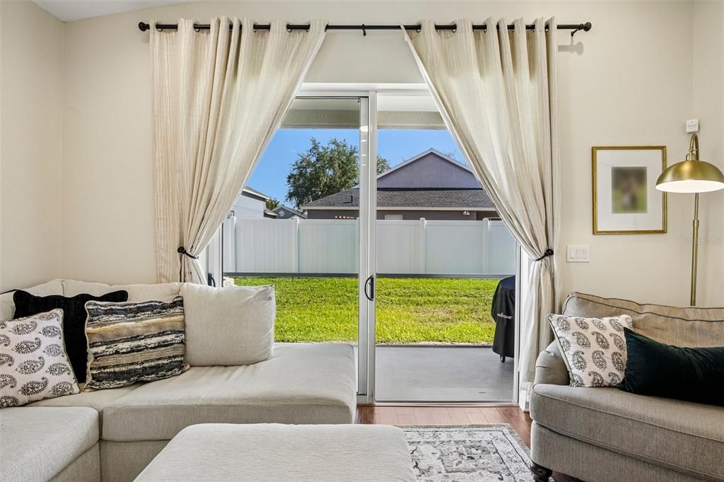 For Sale: $479,900 (3 beds, 2 baths, 2005 Square Feet)