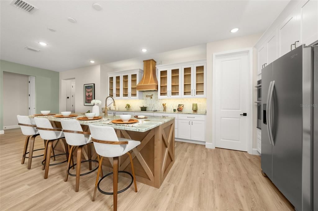 For Sale: $499,900 (4 beds, 3 baths, 2268 Square Feet)