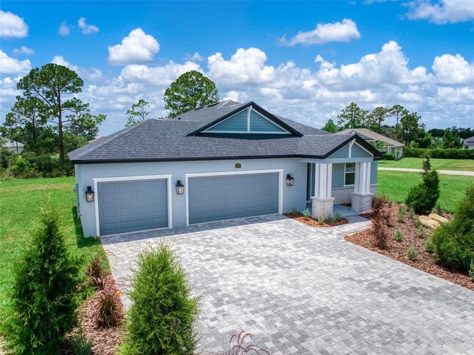 For Sale: $499,900 (4 beds, 3 baths, 2268 Square Feet)