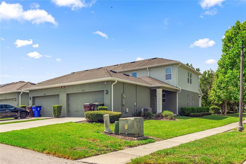 For Sale: $354,999 (4 beds, 2 baths, 2070 Square Feet)
