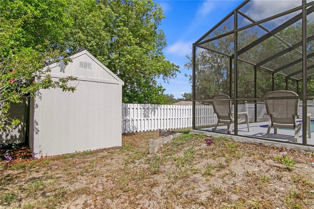 For Sale: $325,000 (3 beds, 2 baths, 1413 Square Feet)