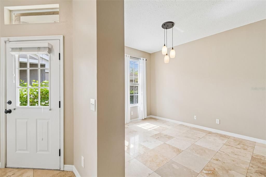 En Venta: $487,900 (2 camas, 2 baños, 1634 Pies cuadrados)