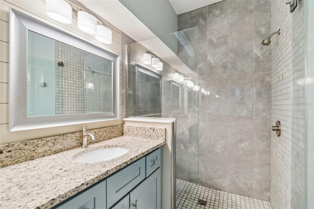 En Venta: $487,900 (2 camas, 2 baños, 1634 Pies cuadrados)