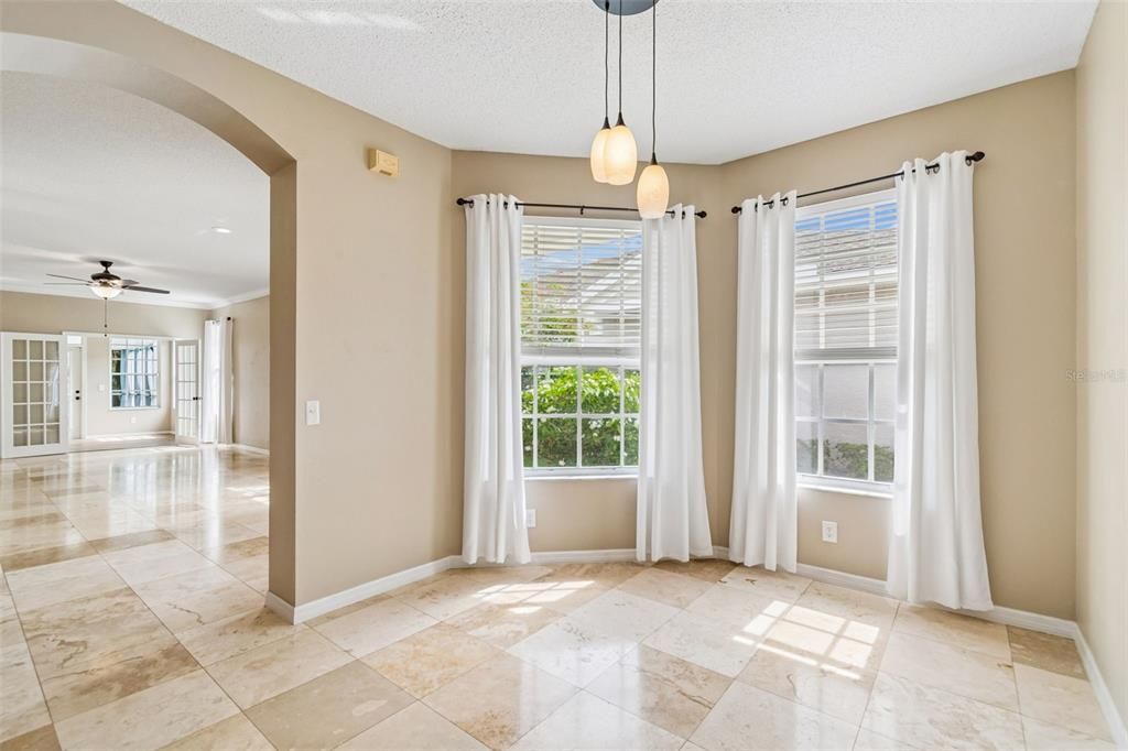 En Venta: $487,900 (2 camas, 2 baños, 1634 Pies cuadrados)