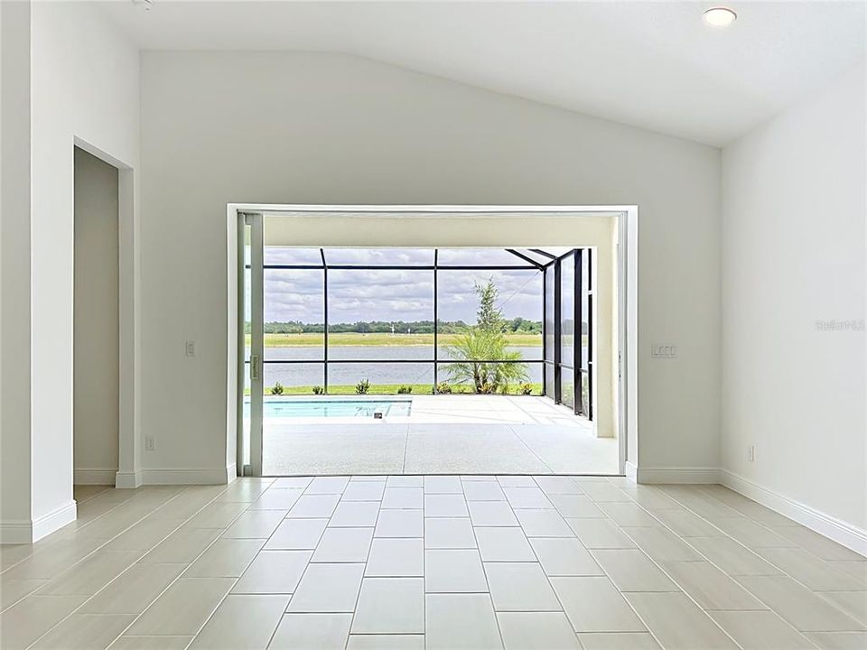 En Venta: $809,990 (3 camas, 2 baños, 2156 Pies cuadrados)
