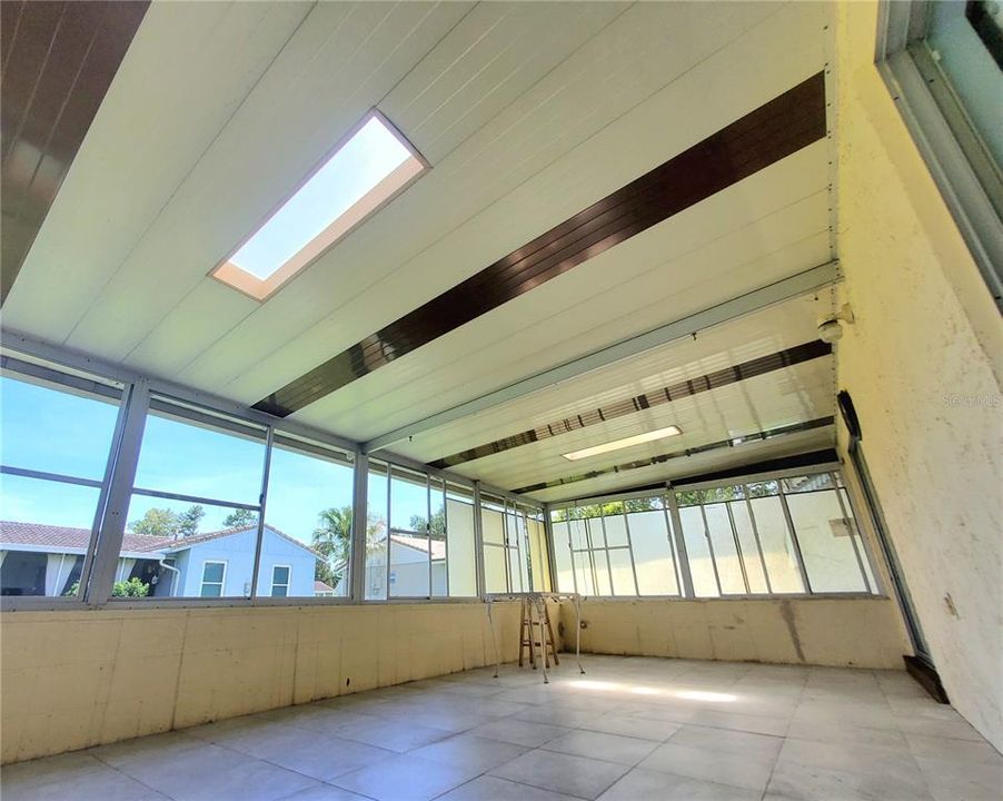 На продажу: $410,000 (3 спален, 2 ванн, 1873 Квадратных фут)