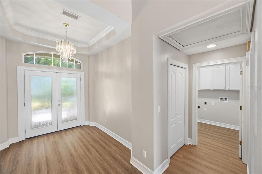 For Sale: $1,199,000 (3 beds, 3 baths, 2695 Square Feet)