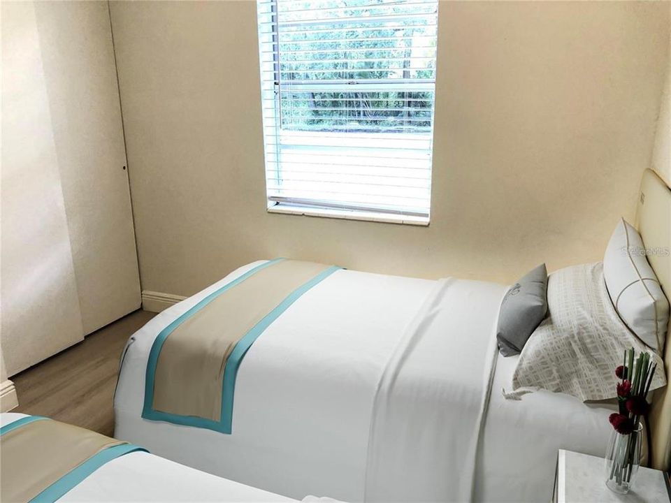 В аренду: $1,395 (2 спален, 1 ванн, 800 Квадратных фут)