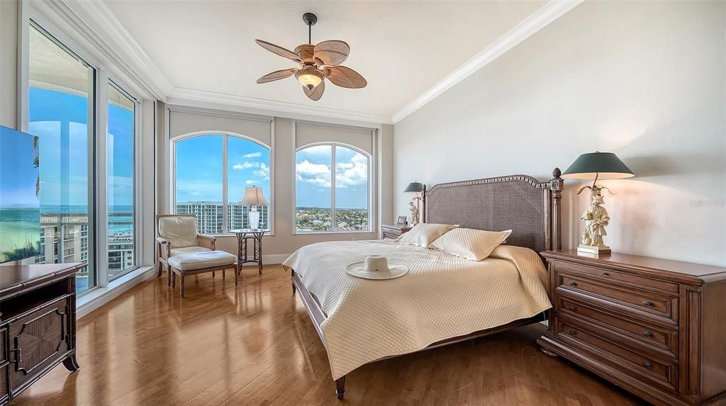 En Venta: $9,800,000 (4 camas, 6 baños, 6332 Pies cuadrados)