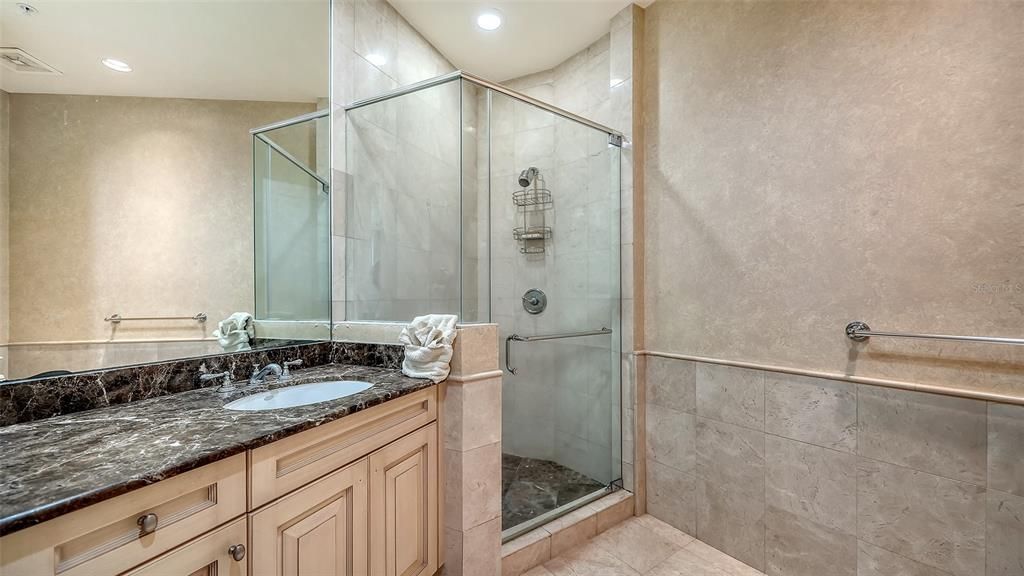 En Venta: $9,800,000 (4 camas, 6 baños, 6332 Pies cuadrados)