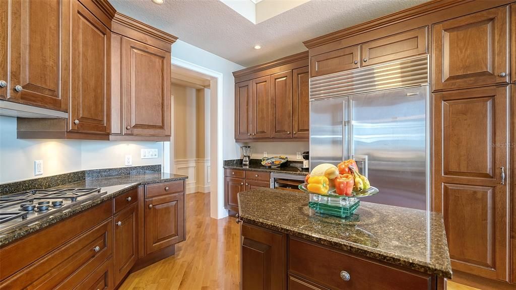 En Venta: $9,800,000 (4 camas, 6 baños, 6332 Pies cuadrados)