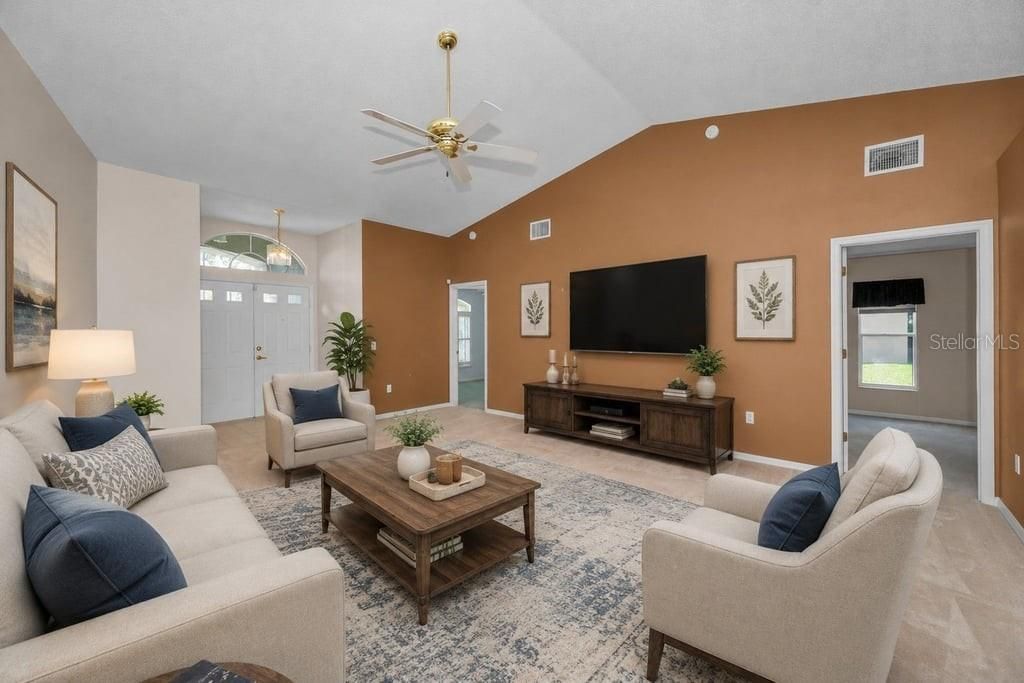 En Venta: $395,000 (3 camas, 2 baños, 2031 Pies cuadrados)