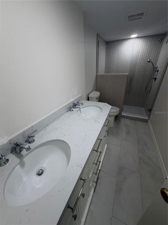 En Renta: $4,450 (2 camas, 2 baños, 1566 Pies cuadrados)
