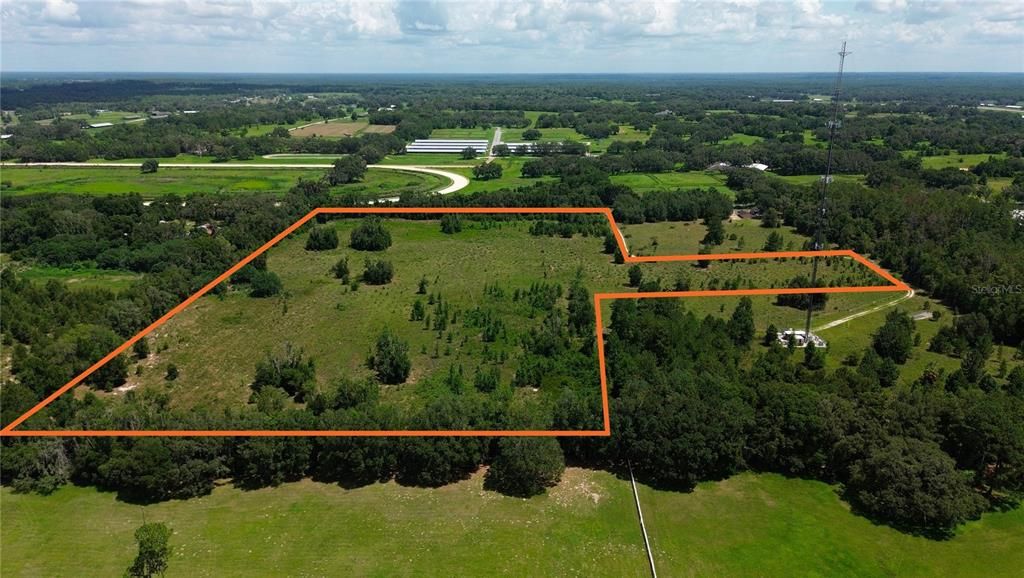 На продажу: $950,000 (25.57 acres)