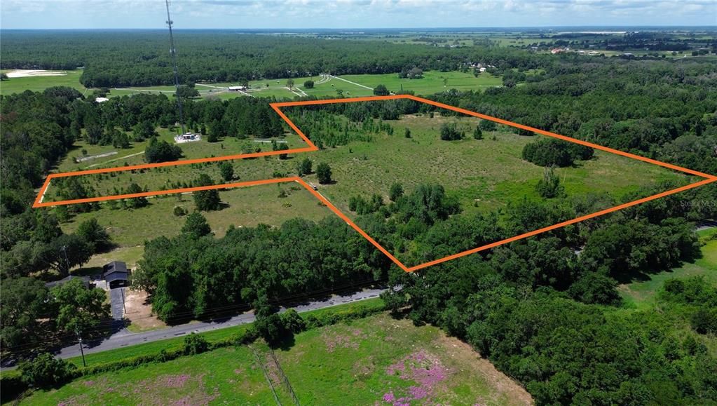 На продажу: $950,000 (25.57 acres)