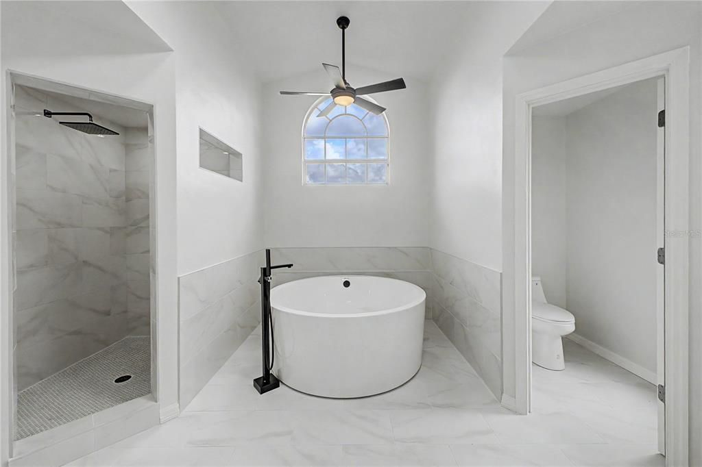 For Sale: $545,000 (4 beds, 3 baths, 2991 Square Feet)