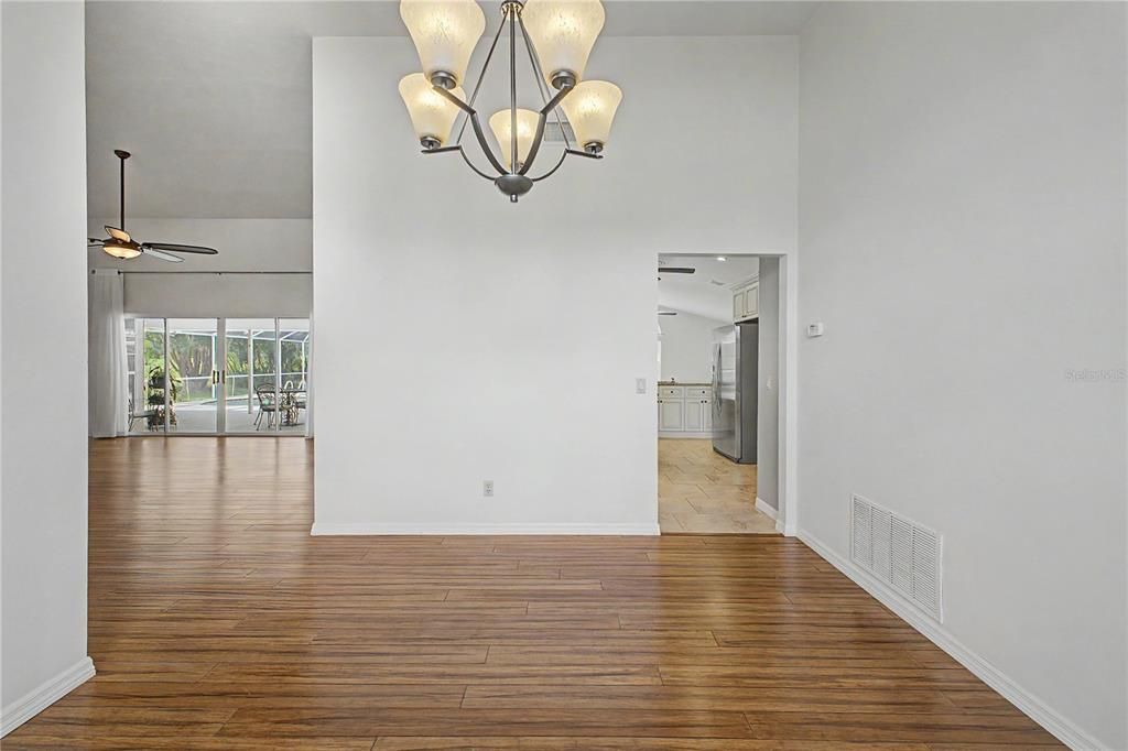 For Sale: $545,000 (4 beds, 3 baths, 2991 Square Feet)