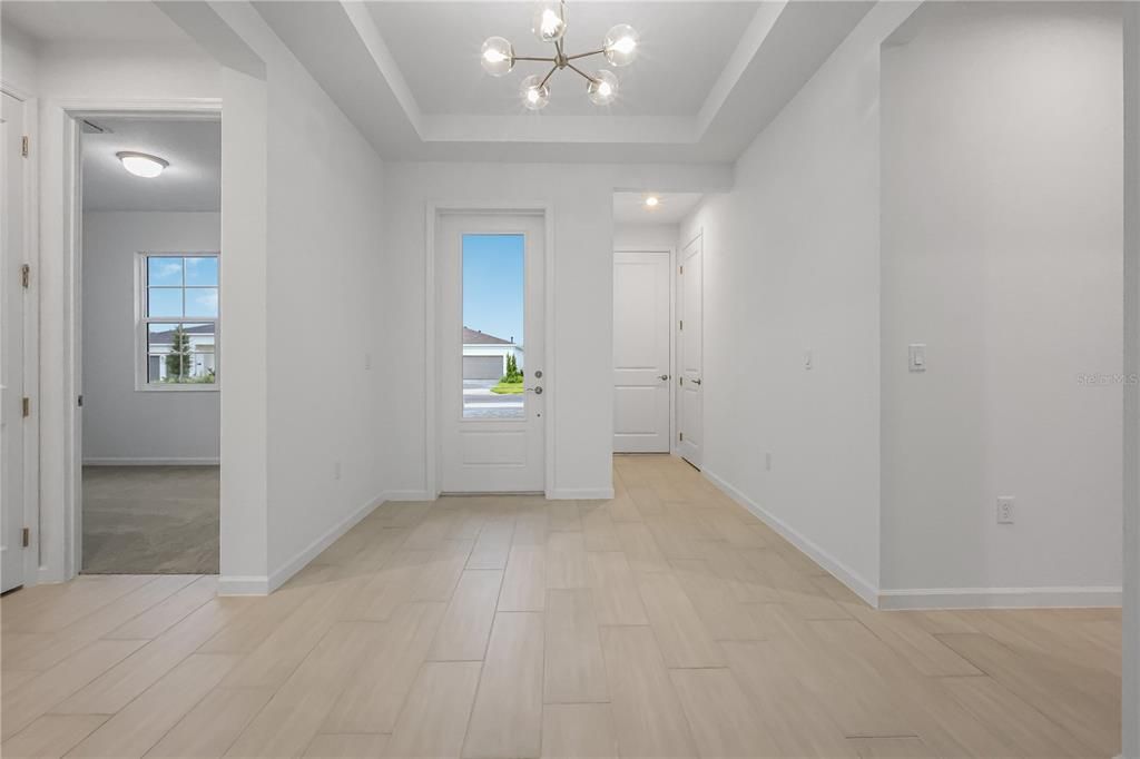 На продажу: $599,990 (3 спален, 3 ванн, 2129 Квадратных фут)