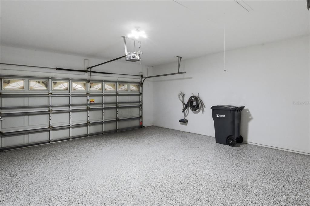 En Venta: $649,000 (4 camas, 3 baños, 2918 Pies cuadrados)