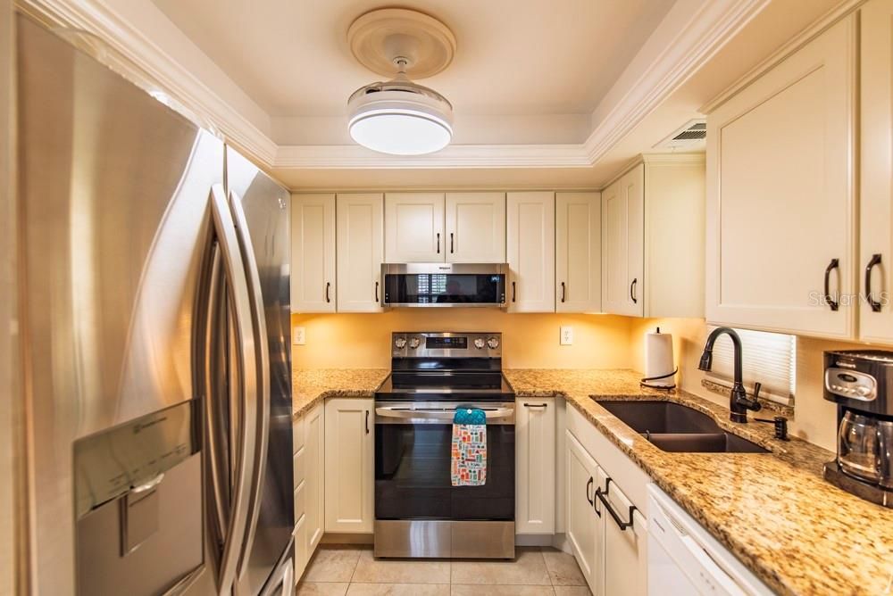 En Venta: $145,000 (2 camas, 2 baños, 838 Pies cuadrados)