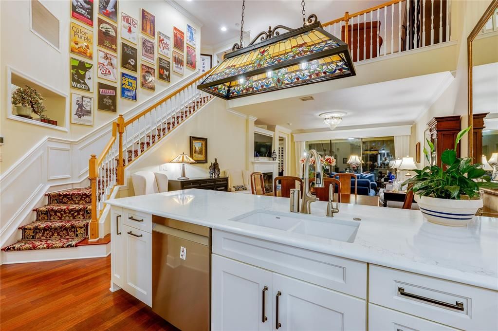 En Venta: $535,000 (2 camas, 2 baños, 2181 Pies cuadrados)