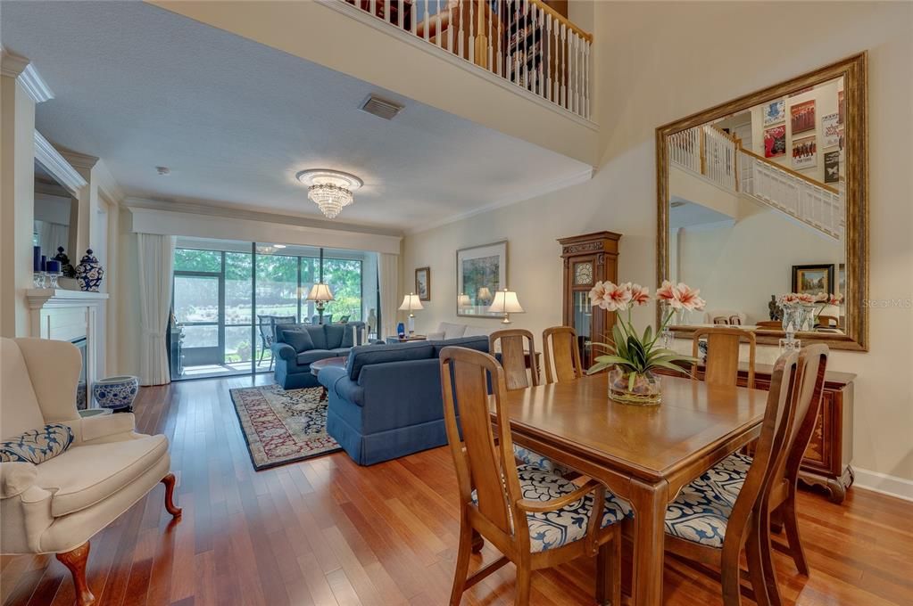 En Venta: $535,000 (2 camas, 2 baños, 2181 Pies cuadrados)
