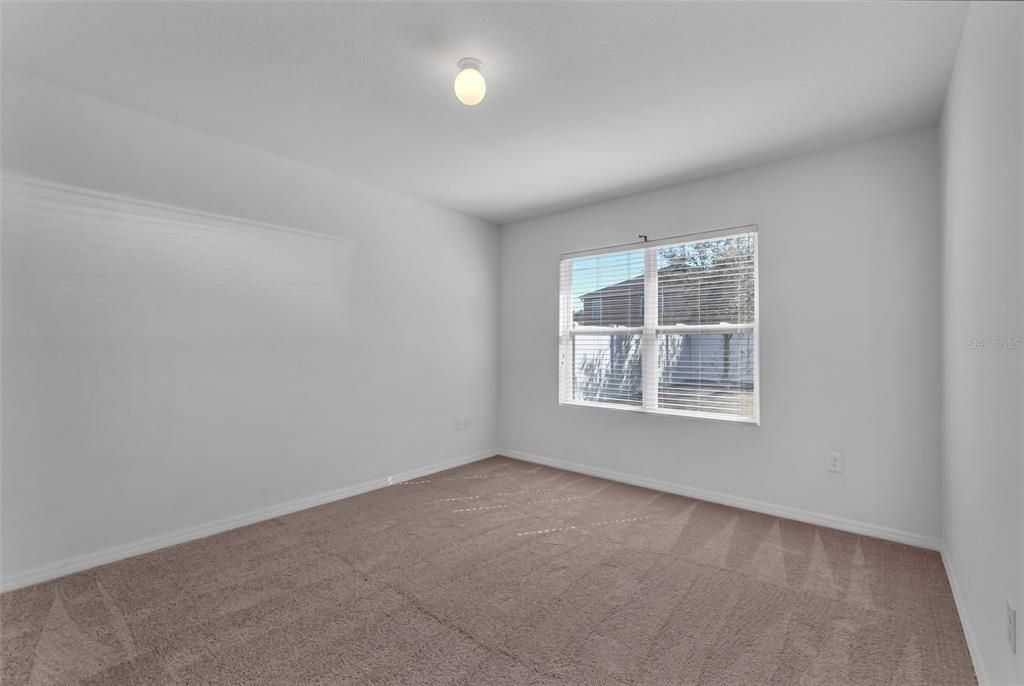 В аренду: $2,500 (4 спален, 2 ванн, 1846 Квадратных фут)