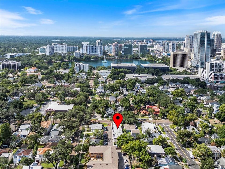 For Sale: $225,000 (2 beds, 1 baths, 835 Square Feet)