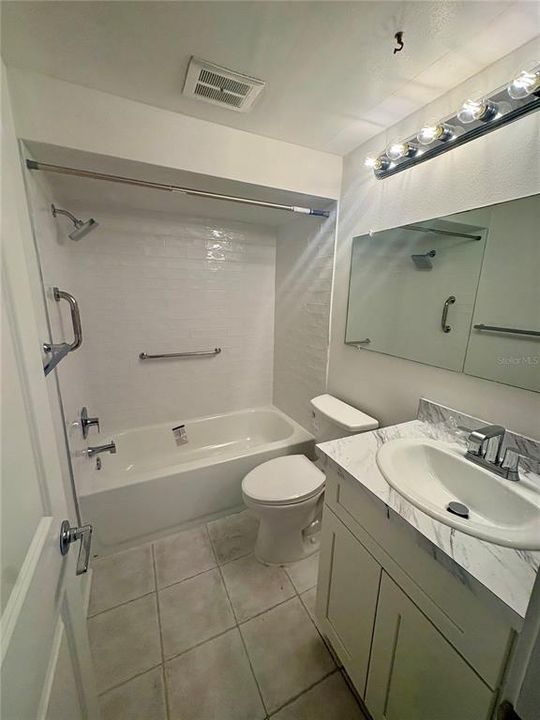 En Renta: $1,295 (2 camas, 1 baños, 975 Pies cuadrados)