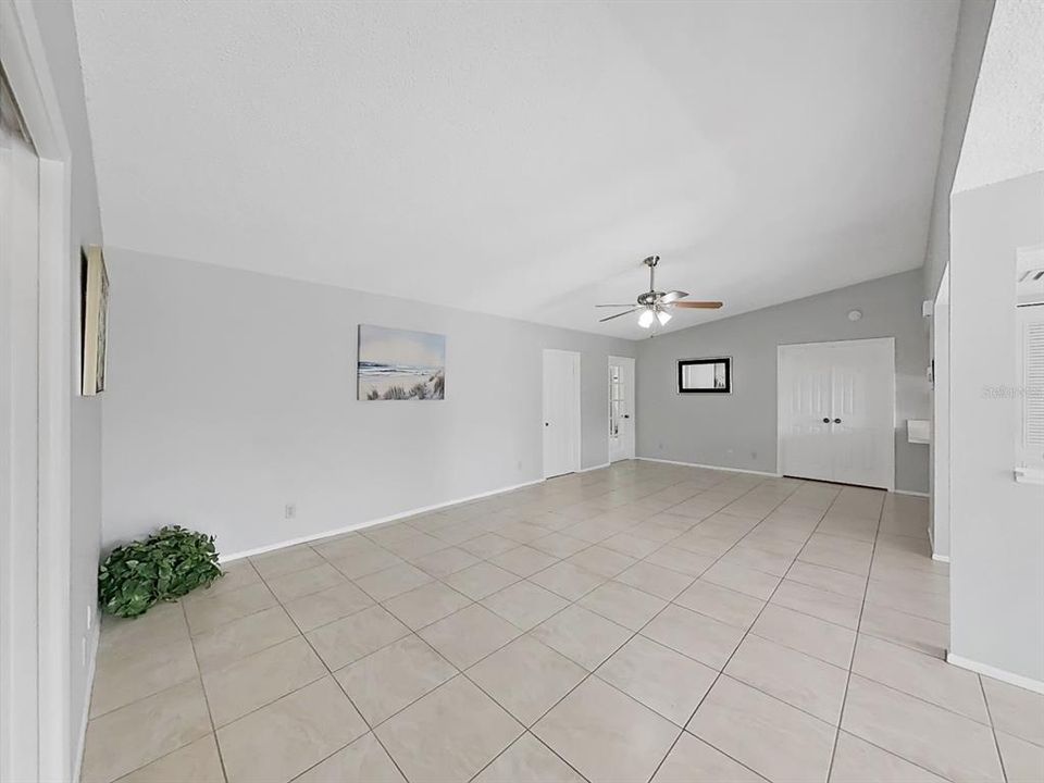 En Renta: $2,975 (3 camas, 2 baños, 2014 Pies cuadrados)