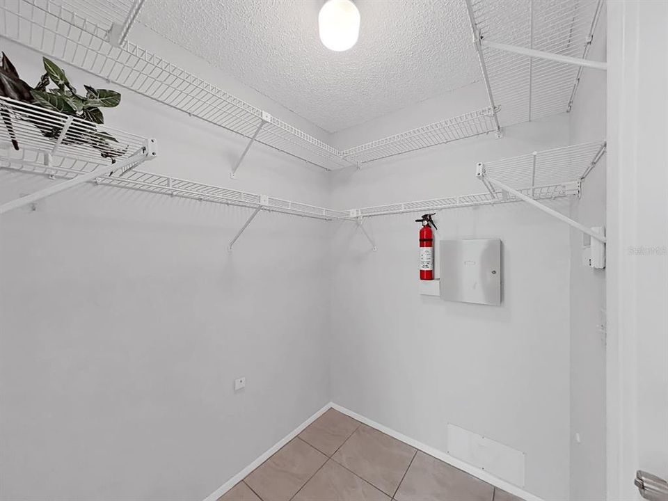 En Renta: $2,975 (3 camas, 2 baños, 2014 Pies cuadrados)
