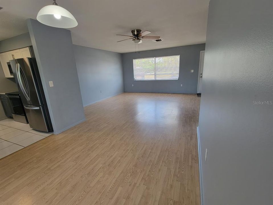 В аренду: $1,600 (2 спален, 2 ванн, 1113 Квадратных фут)