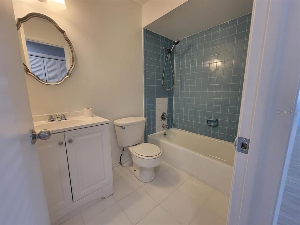 В аренду: $1,600 (2 спален, 2 ванн, 1113 Квадратных фут)