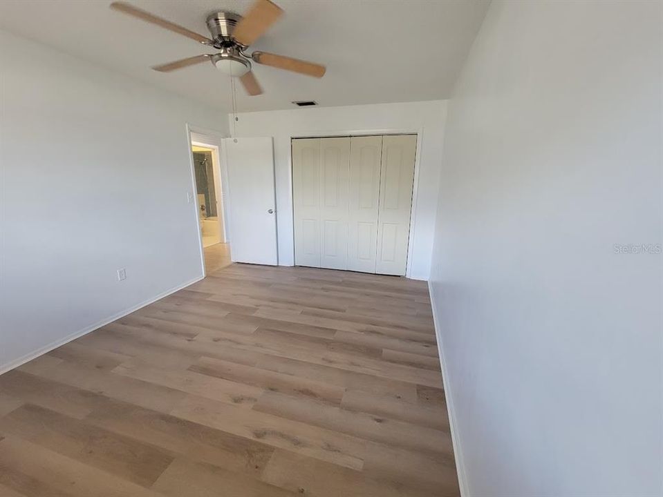 В аренду: $1,600 (2 спален, 2 ванн, 1113 Квадратных фут)