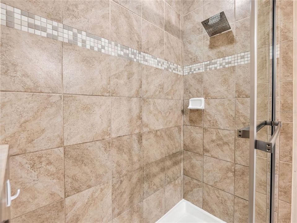 En Venta: $320,000 (3 camas, 2 baños, 1430 Pies cuadrados)
