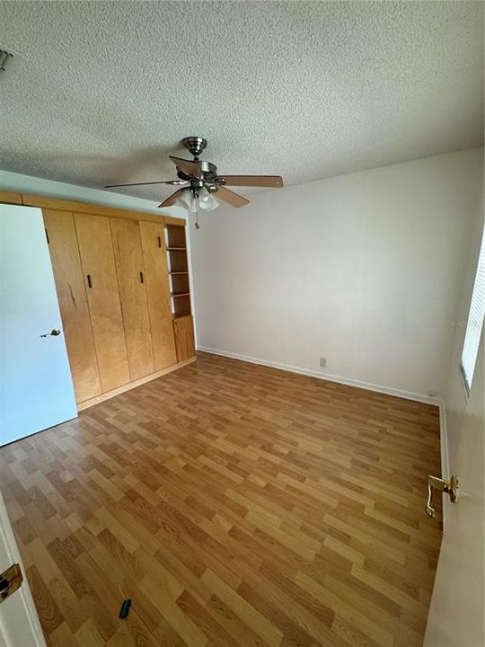В аренду: $1,800 (3 спален, 2 ванн, 988 Квадратных фут)