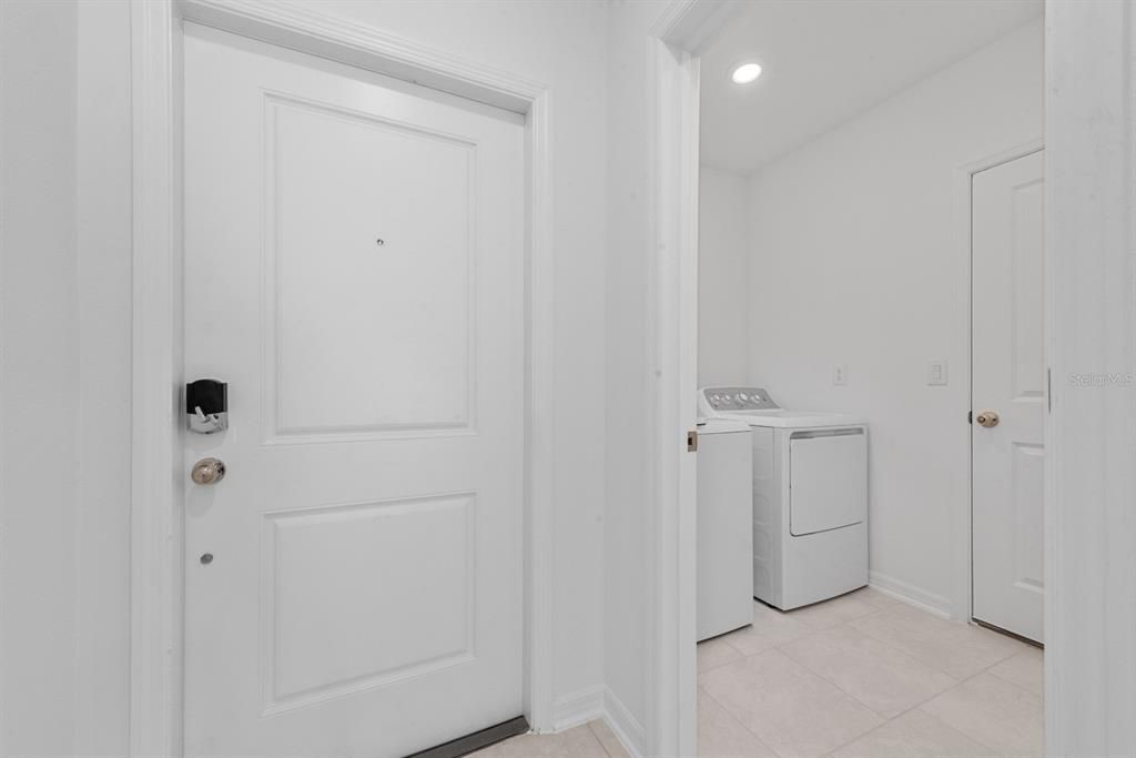 В аренду: $2,000 (3 спален, 2 ванн, 1432 Квадратных фут)