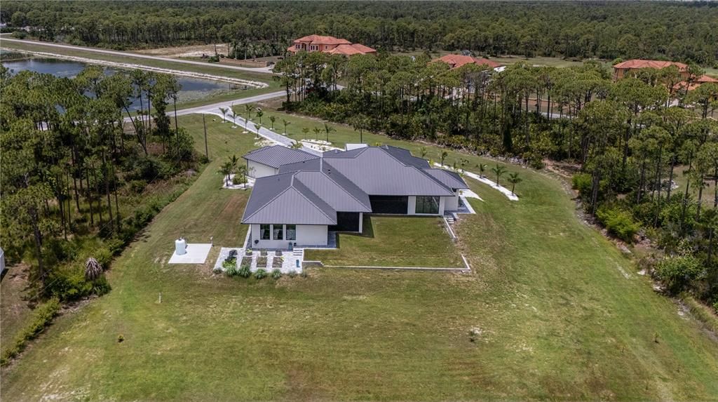На продажу: $2,999,900 (4 спален, 5 ванн, 5402 Квадратных фут)