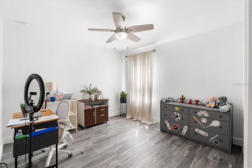 На продажу: $359,900 (3 спален, 2 ванн, 1771 Квадратных фут)