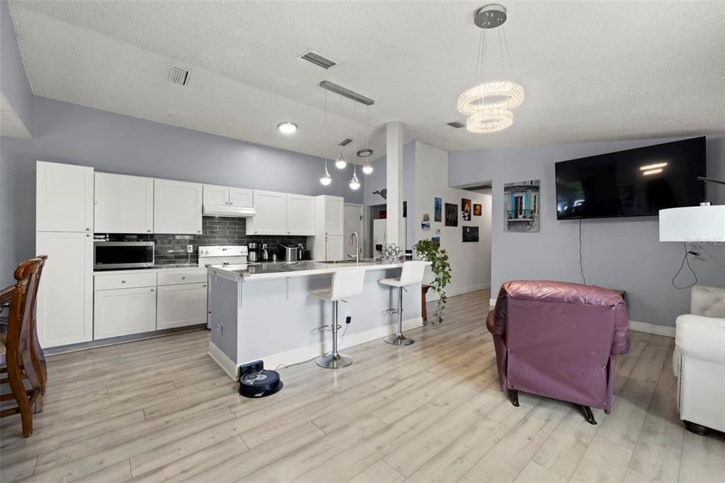 For Sale: $419,000 (3 beds, 2 baths, 1379 Square Feet)