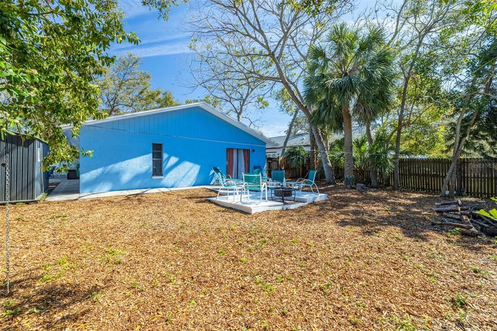 For Sale: $419,000 (3 beds, 2 baths, 1379 Square Feet)
