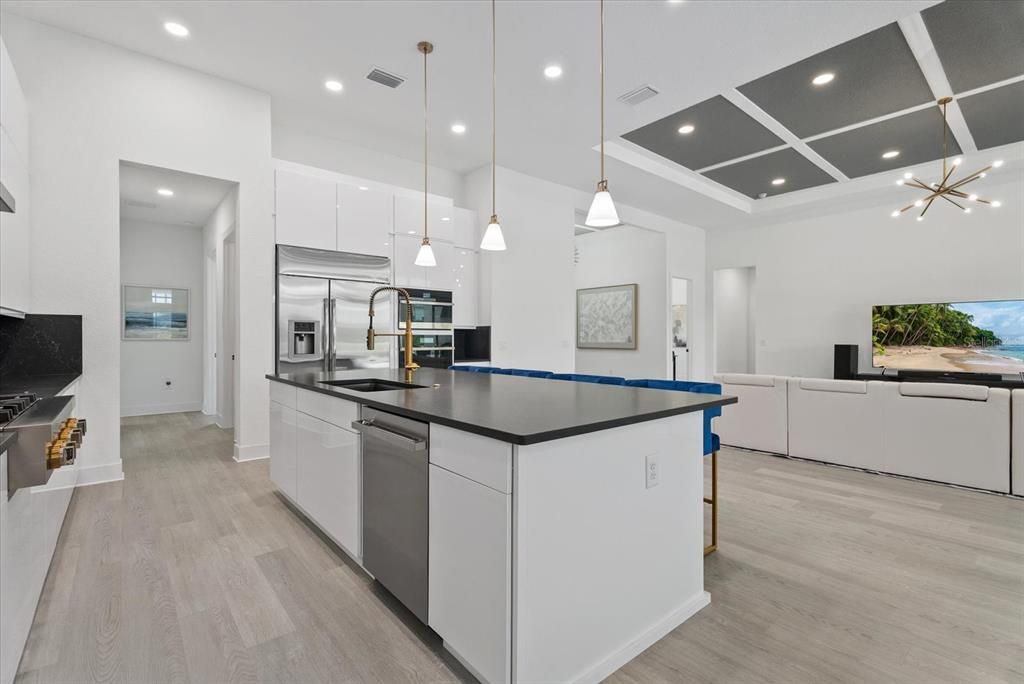 For Sale: $1,675,000 (4 beds, 4 baths, 3604 Square Feet)