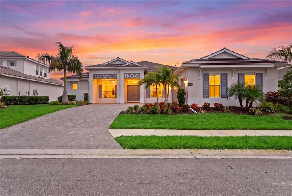For Sale: $1,675,000 (4 beds, 4 baths, 3604 Square Feet)