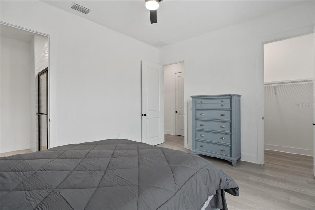 For Sale: $1,675,000 (4 beds, 4 baths, 3604 Square Feet)