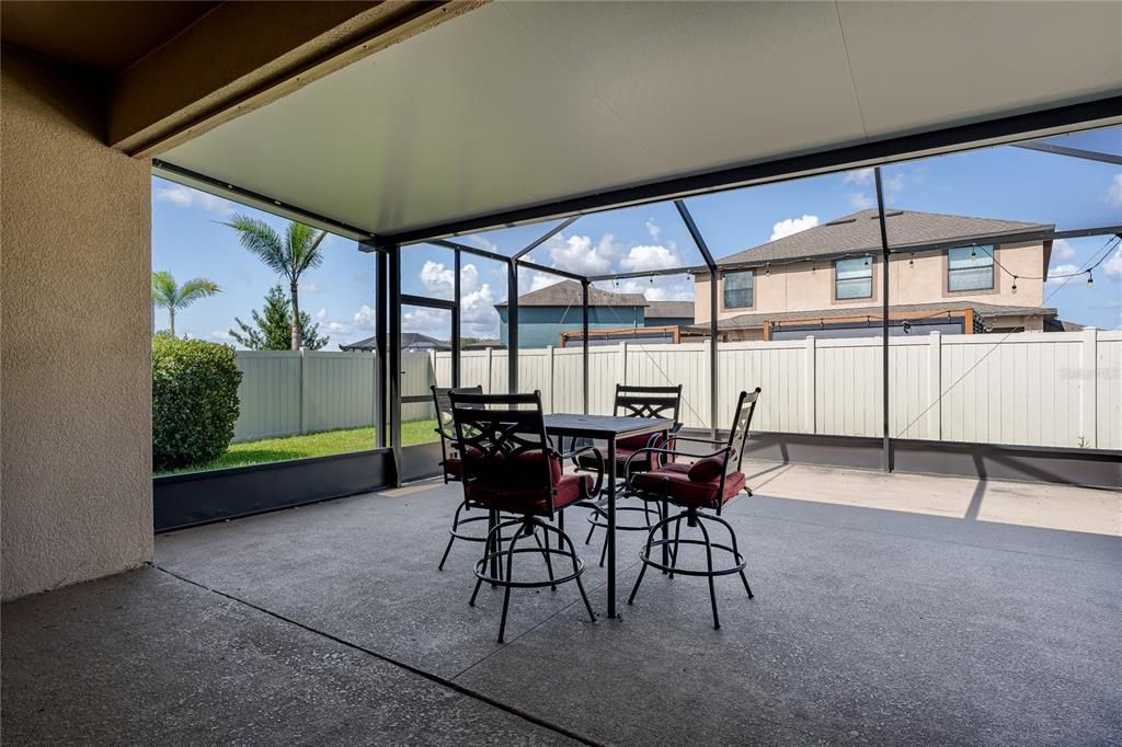 Active With Contract: $399,000 (4 beds, 3 baths, 2293 Square Feet)