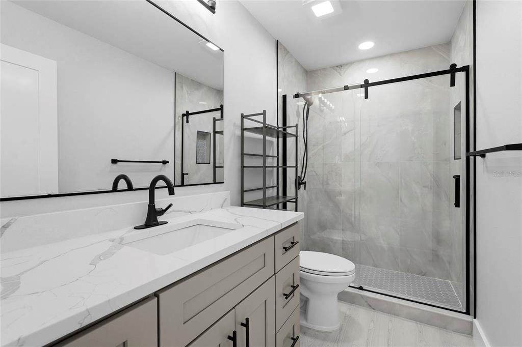 На продажу: $249,000 (3 спален, 2 ванн, 1272 Квадратных фут)