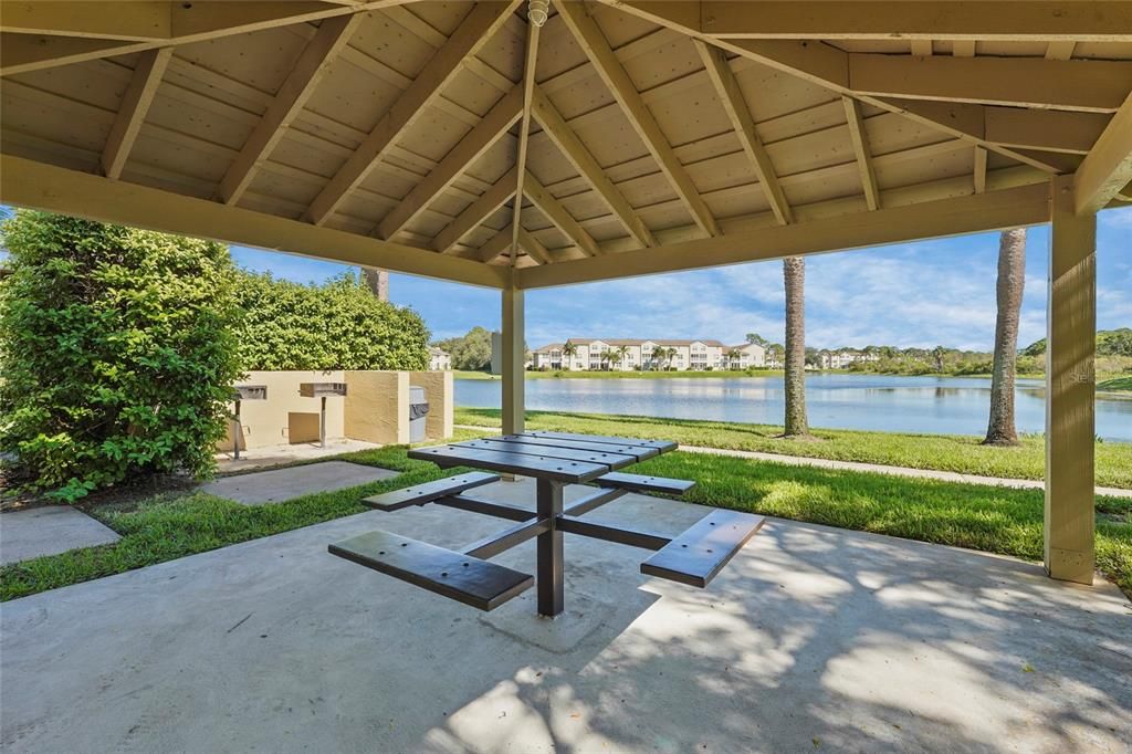 На продажу: $249,000 (3 спален, 2 ванн, 1272 Квадратных фут)