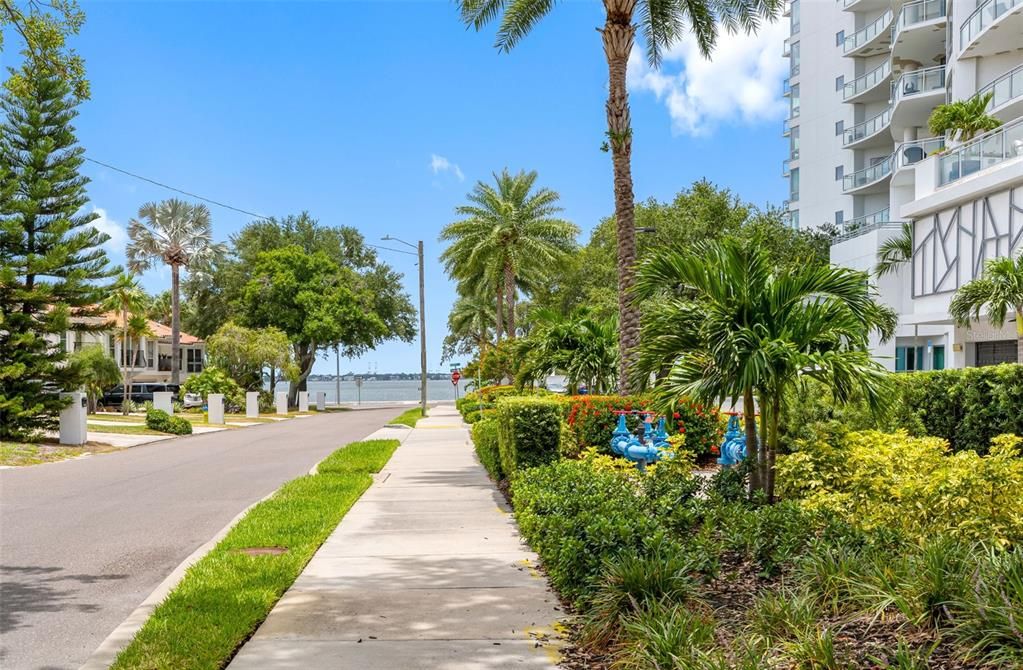 For Rent: $3,750 (2 beds, 2 baths, 1424 Square Feet)