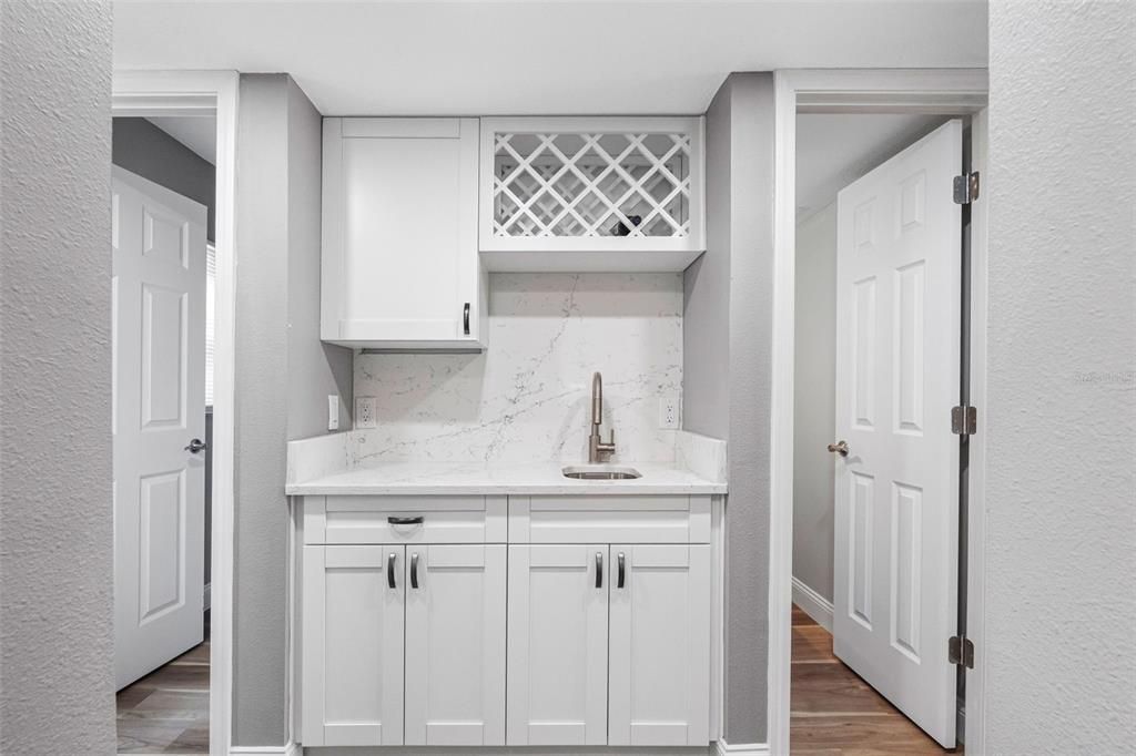 For Rent: $3,750 (2 beds, 2 baths, 1424 Square Feet)