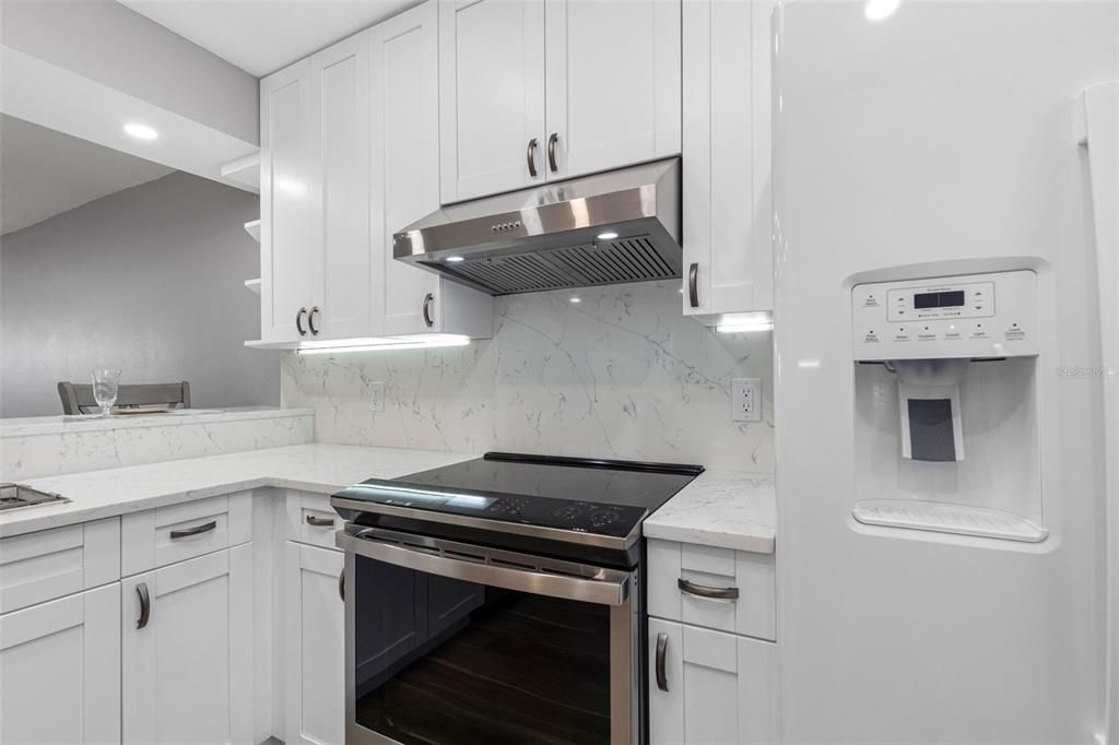 For Rent: $3,750 (2 beds, 2 baths, 1424 Square Feet)